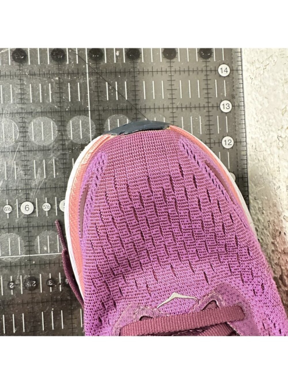 Hoka One One Clifton 8 Women Sz 11B 1119394 GWBY Grape Wine Beauty Berry Shoes - Picture 12 of 13